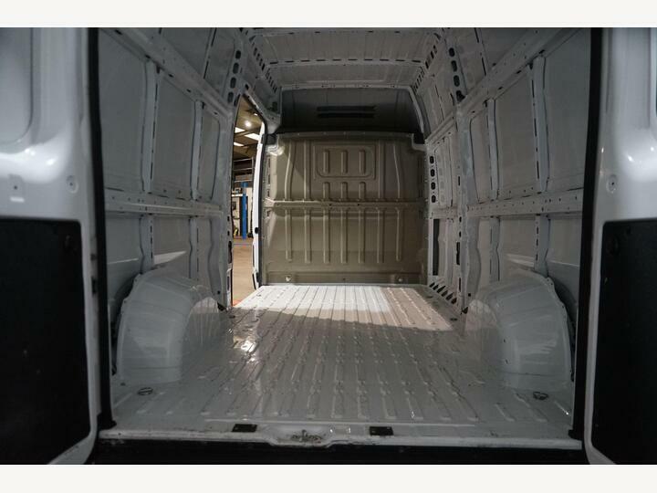 Vauxhall Movano Prime Silver #12