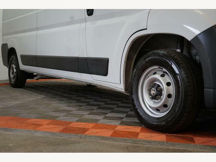 Vauxhall Movano Prime Silver #36