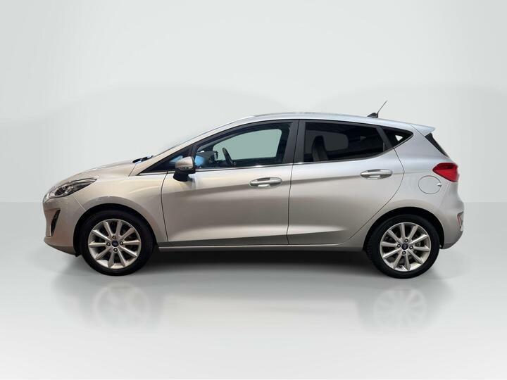 Ford Fiesta 1.0T Ecoboost Titanium Euro 6 Ss Silver