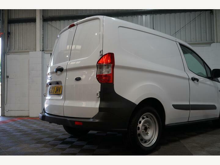 Ford Transit Courier Sport L1 Swb 1.5 Tdci 100Ps Euro 6 Black #27