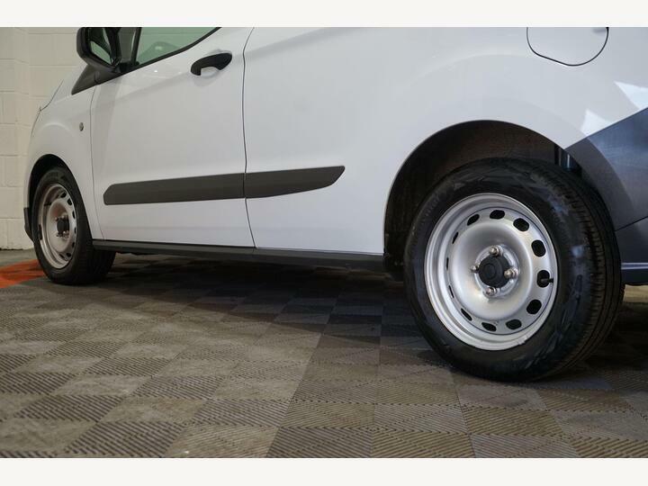 Ford Transit Courier Sport L1 Swb 1.5 Tdci 100Ps Euro 6 Black #36