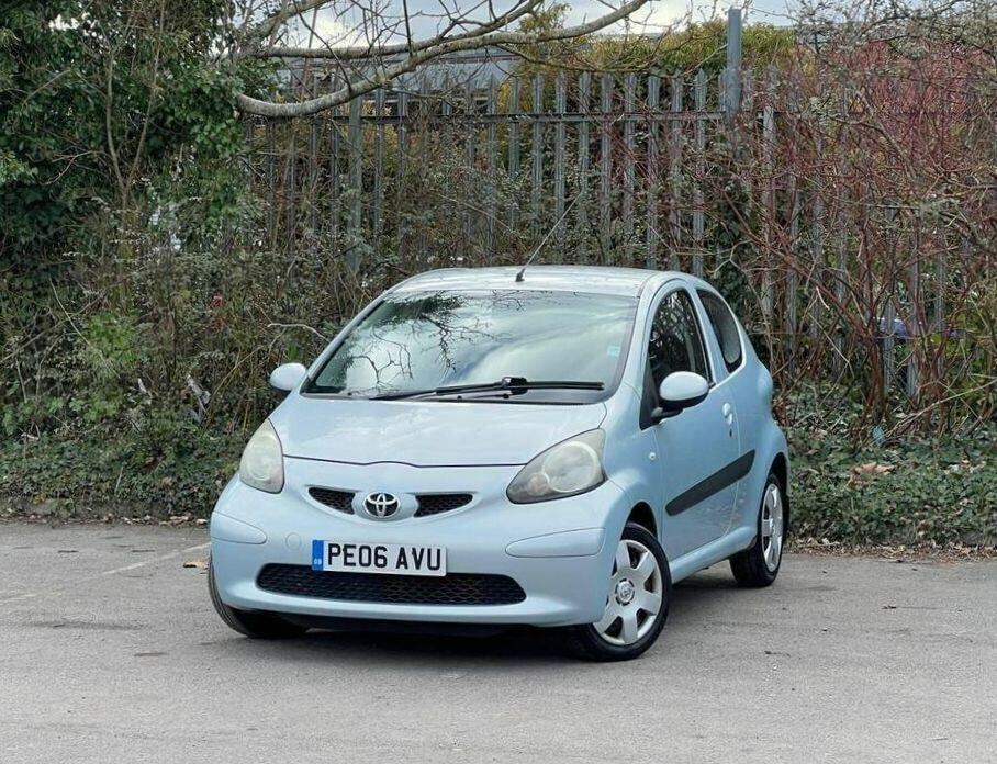 Toyota Aygo 1.0 Vvt-i Euro 4 PE06AVU Blue