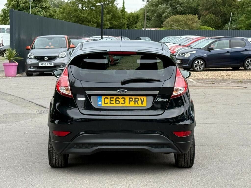 Ford Fiesta 1.0T Ecoboost Titanium Euro 5 Ss CE63PRV Black #4