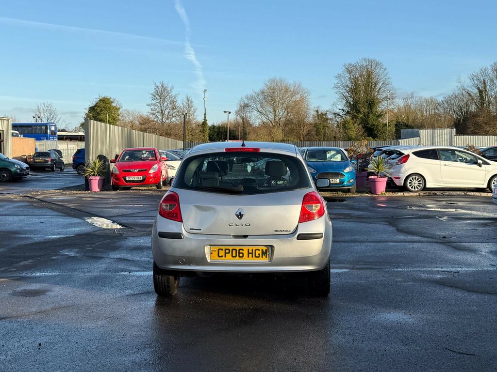 Renault Clio 1.5 Dci Dynamique Silver #5