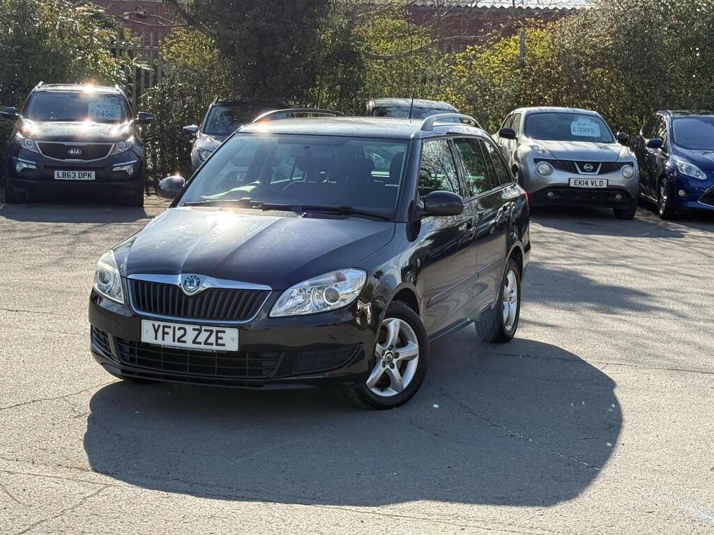Skoda Fabia 1.2 Tsi Se Plus Euro 5 YF12ZZE Black #3