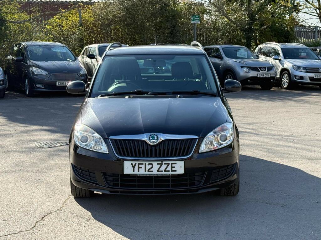Skoda Fabia 1.2 Tsi Se Plus Euro 5 YF12ZZE Black #2