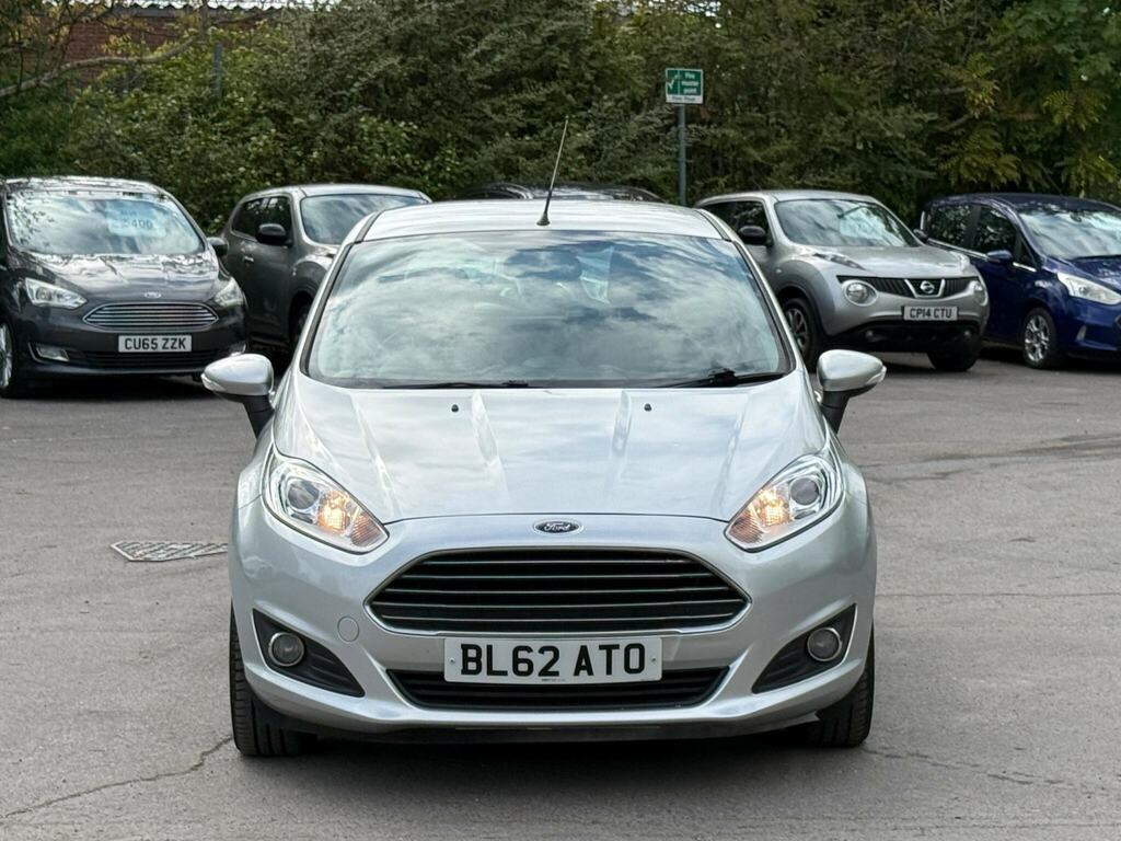 Ford Fiesta 1.0 Zetec Euro 5 Ss BL62ATO Silver #2