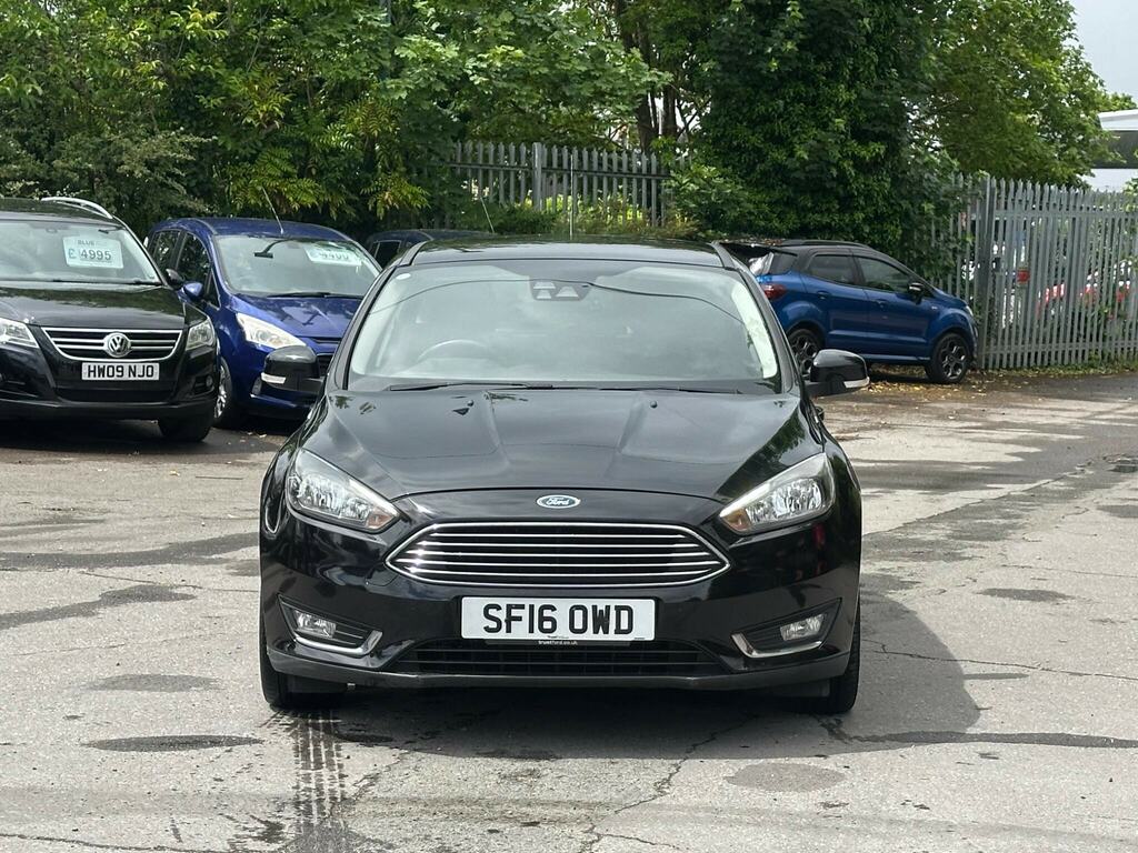 Ford Focus 1.0T Ecoboost Titanium Euro 6 Ss SF16OWD Black #2