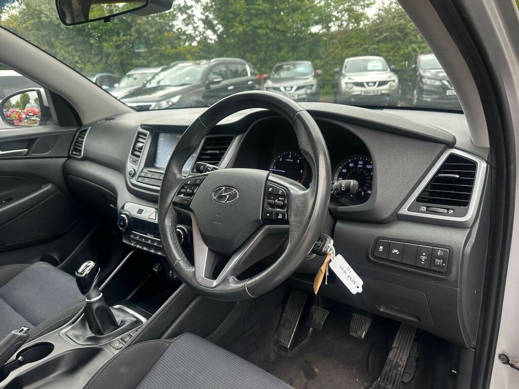Hyundai Tucson 1.7 Crdi Blue Drive Grey #9