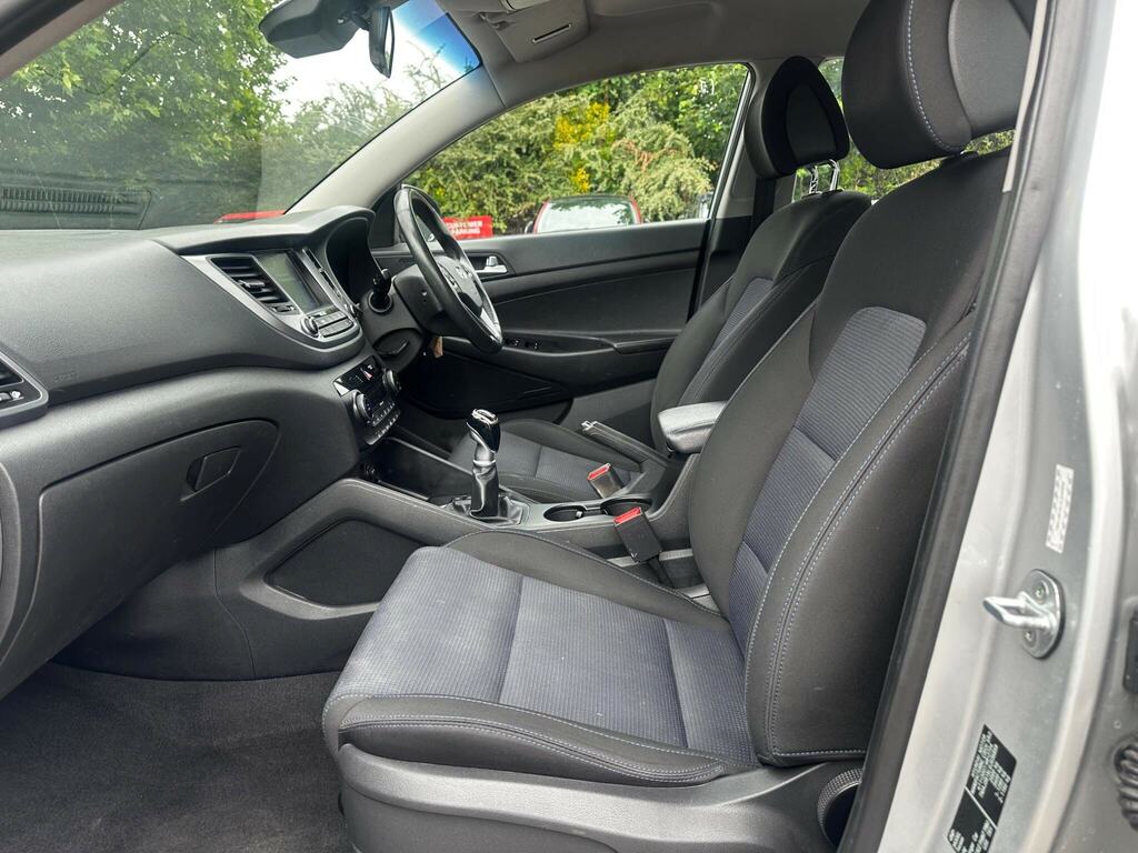 Hyundai Tucson 1.7 Crdi Blue Drive Grey #16