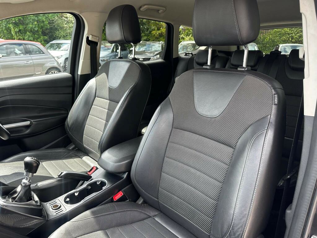 Ford Kuga 2.0 Tdci 163 Titanium Powershift Blue #24