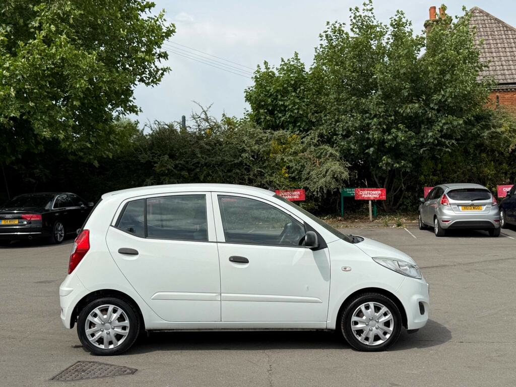Hyundai I10 Classic Red #7