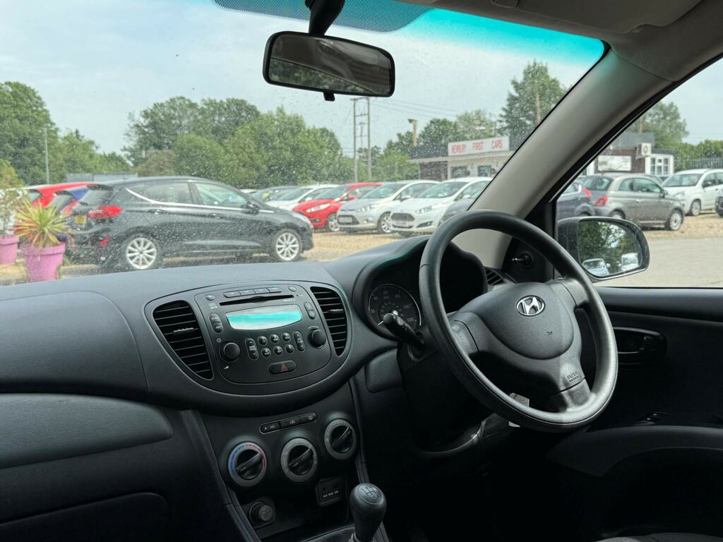 Hyundai I10 Classic Red #8