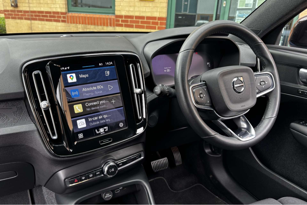 Volvo XC40 Recharge 69Kwh Plus Suv 