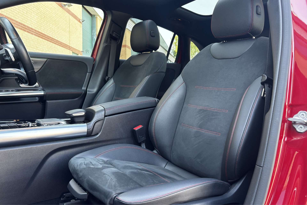 Mercedes-Benz GLA Class D Amg Line Premium Plus Suv 8G-dct 4Matic  #5