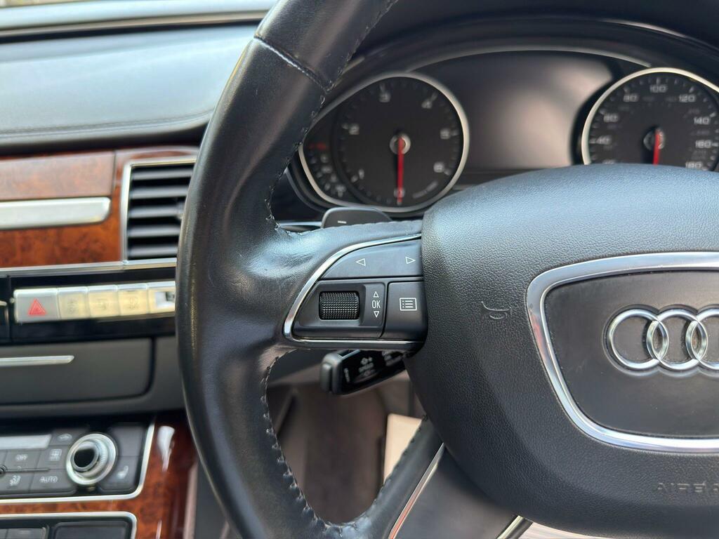 Audi A8 3.0 Tdi Quattro Se Executive 250 Bhp Silver #33