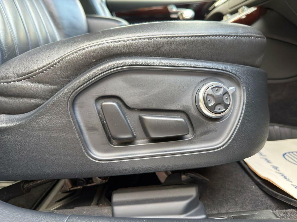 Audi A8 3.0 Tdi Quattro Se Executive 250 Bhp Silver #16