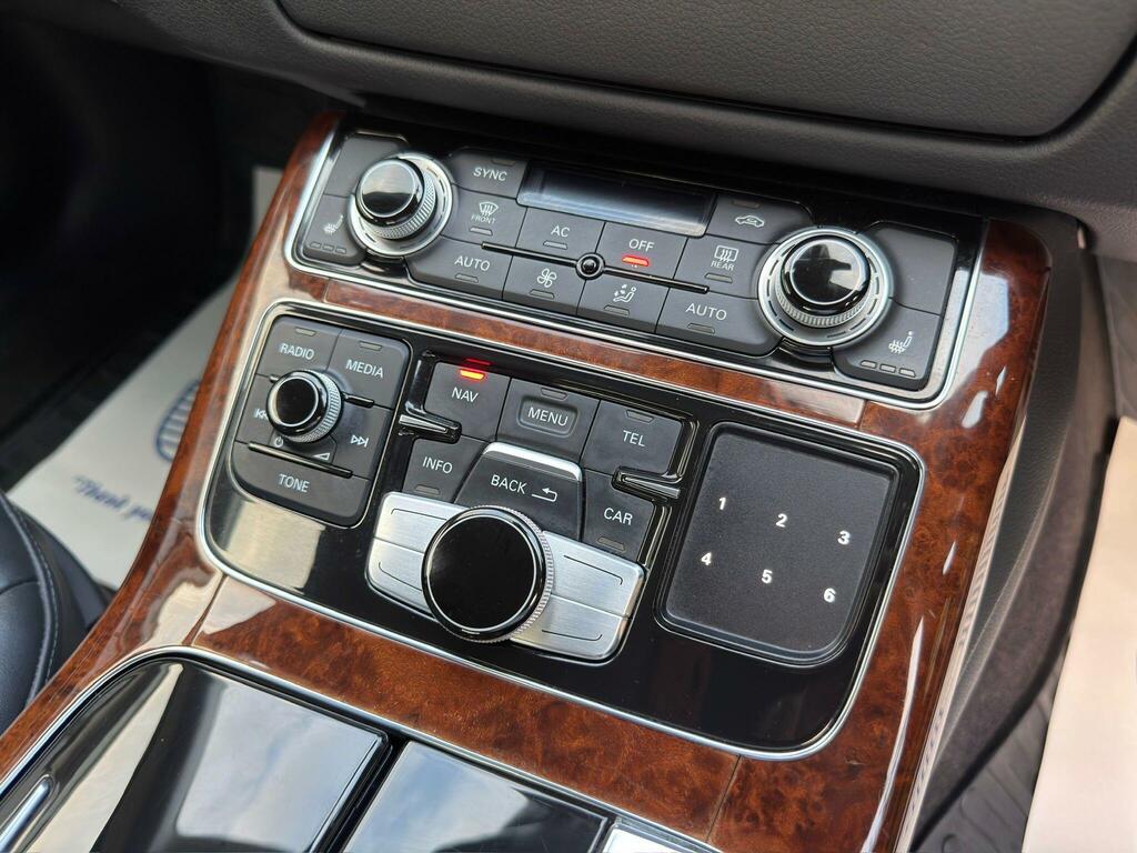 Audi A8 3.0 Tdi Quattro Se Executive 250 Bhp Silver #37