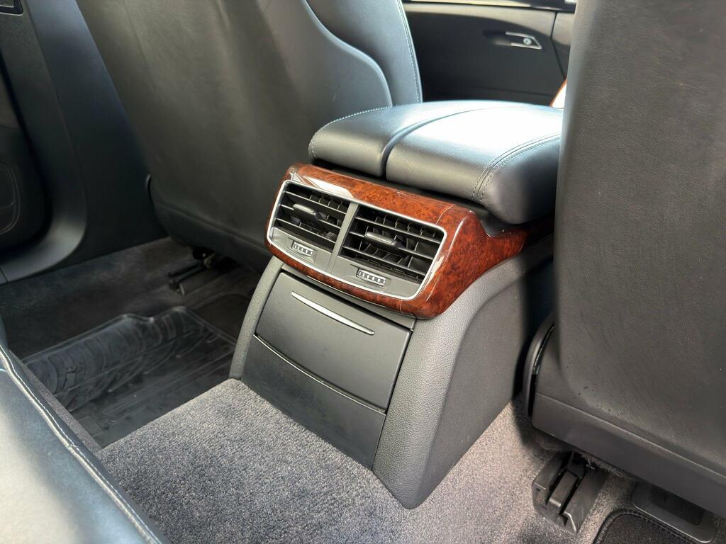 Audi A8 3.0 Tdi Quattro Se Executive 250 Bhp Silver #30