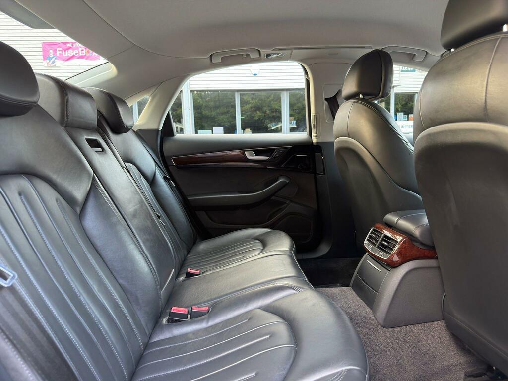 Audi A8 3.0 Tdi Quattro Se Executive 250 Bhp Silver #27