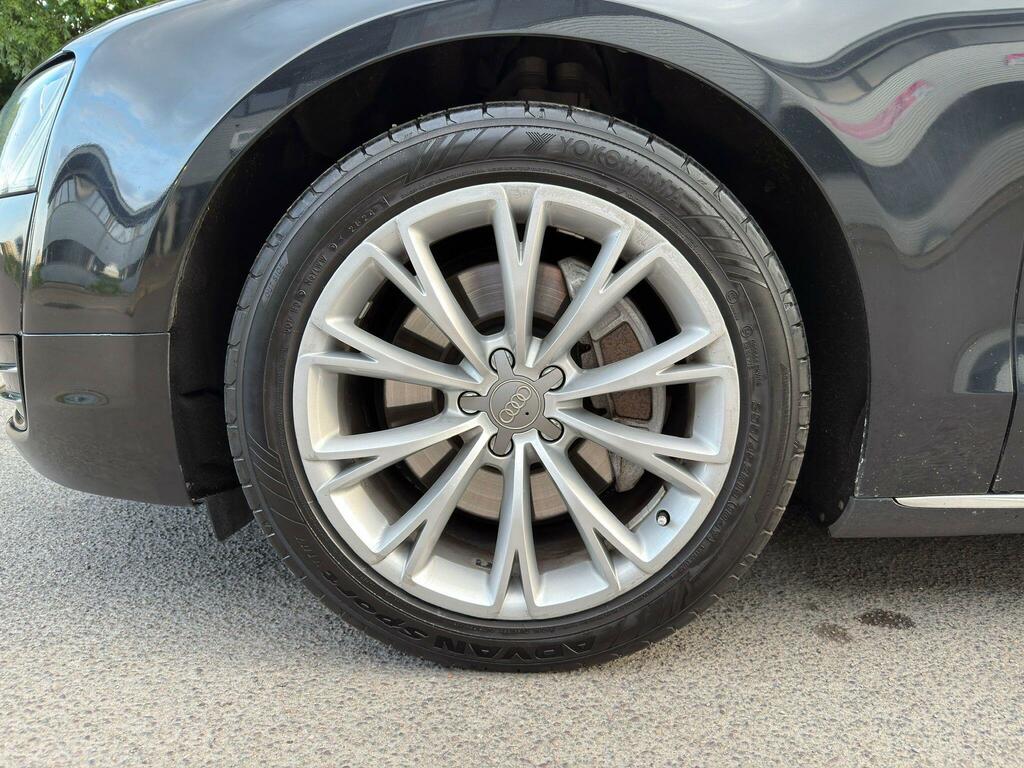 Audi A8 3.0 Tdi Quattro Se Executive 250 Bhp Silver #13