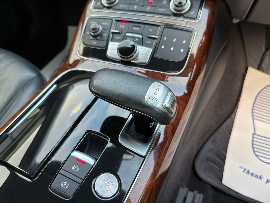 Audi A8 3.0 Tdi Quattro Se Executive 250 Bhp Silver #38