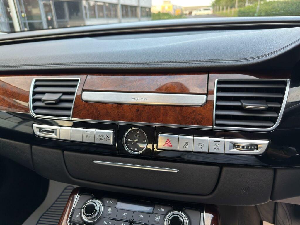 Audi A8 3.0 Tdi Quattro Se Executive 250 Bhp Silver #35