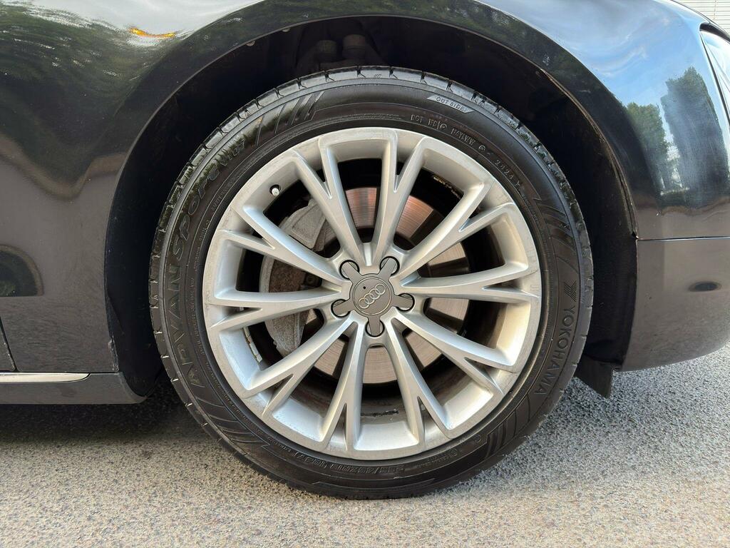 Audi A8 3.0 Tdi Quattro Se Executive 250 Bhp Silver #12