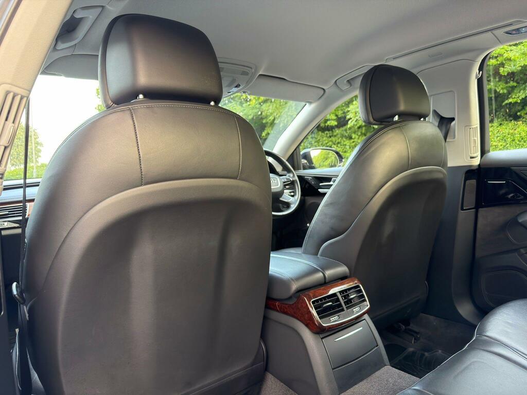Audi A8 3.0 Tdi Quattro Se Executive 250 Bhp Silver #25