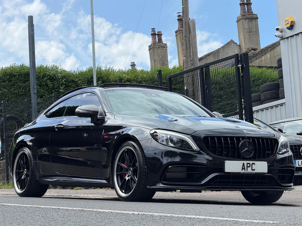 Mercedes-Benz C Class 4.0 V8 Biturbo Premium Plus Spds Mct Euro 6 Ss Black
