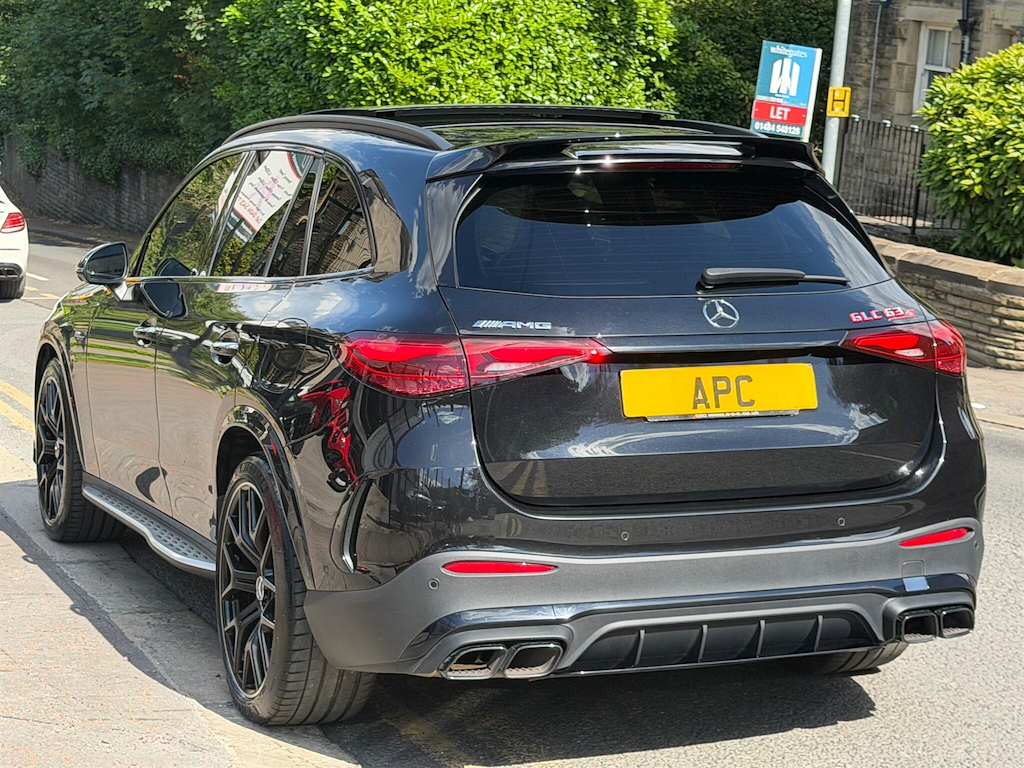 Mercedes-Benz GLC Class 2.0 6.1Kwh Amg S E Performance Night Edition Prem Black #4