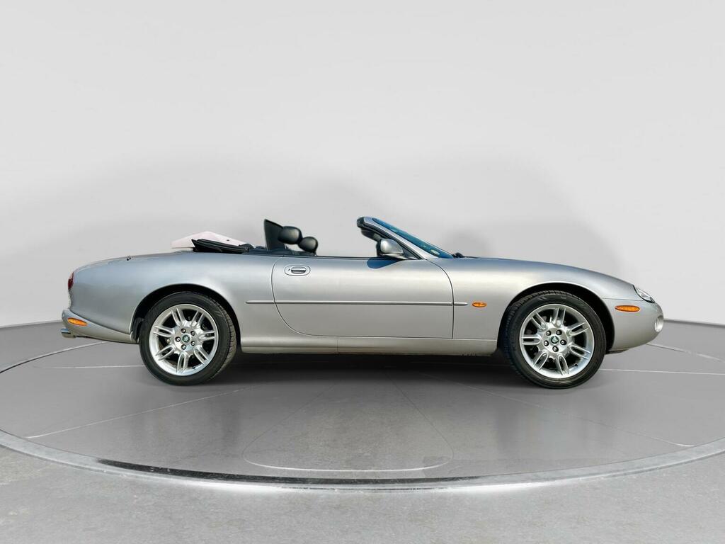 Jaguar XK8 Convertible 4.0 200151 Silver #6
