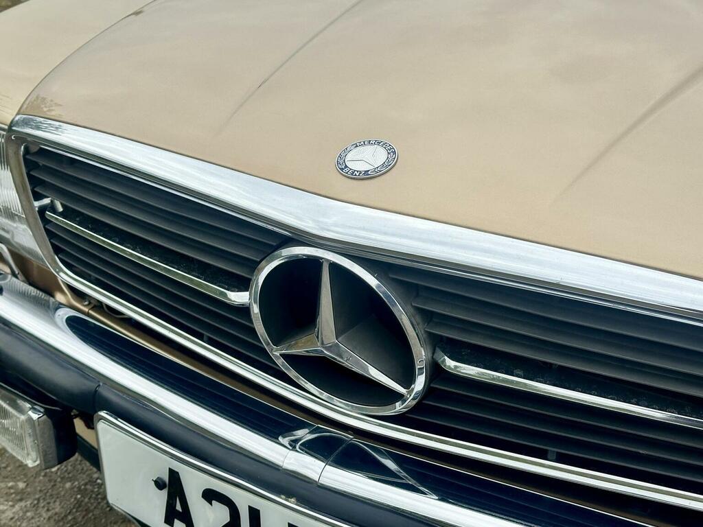 Mercedes-Benz 280 SL  Red #8