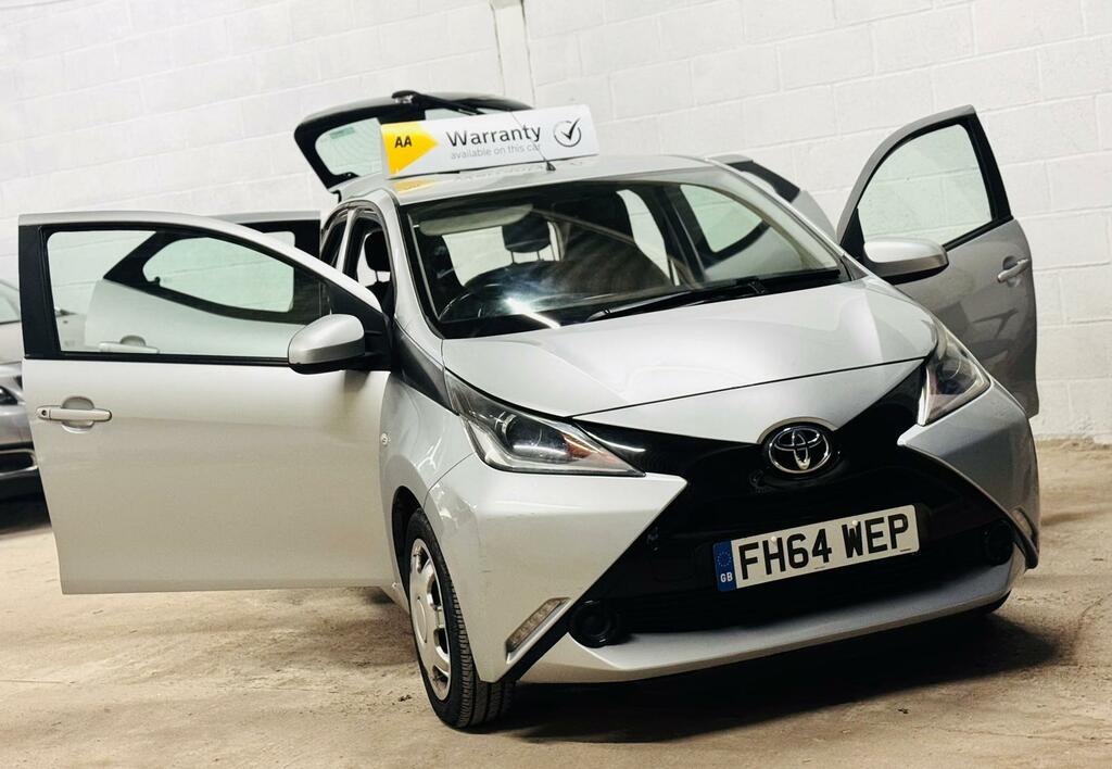 Toyota Aygo Hatchback 1.0 Vvt-i X-play Euro 5 Euro 5 2015 FH64WEP Silver #3