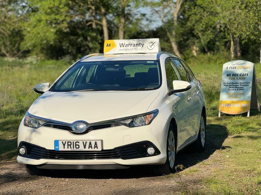 Toyota Auris Estate 1.8 Vvt-h Icon Touring Sports Cvt Euro 6 S YR16VAA White #5