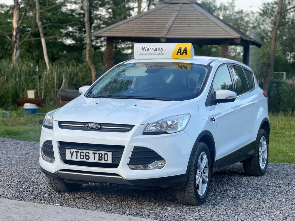 Ford Kuga Suv 1.5T Ecoboost Zetec 2Wd Euro 6 Ss 2016 White