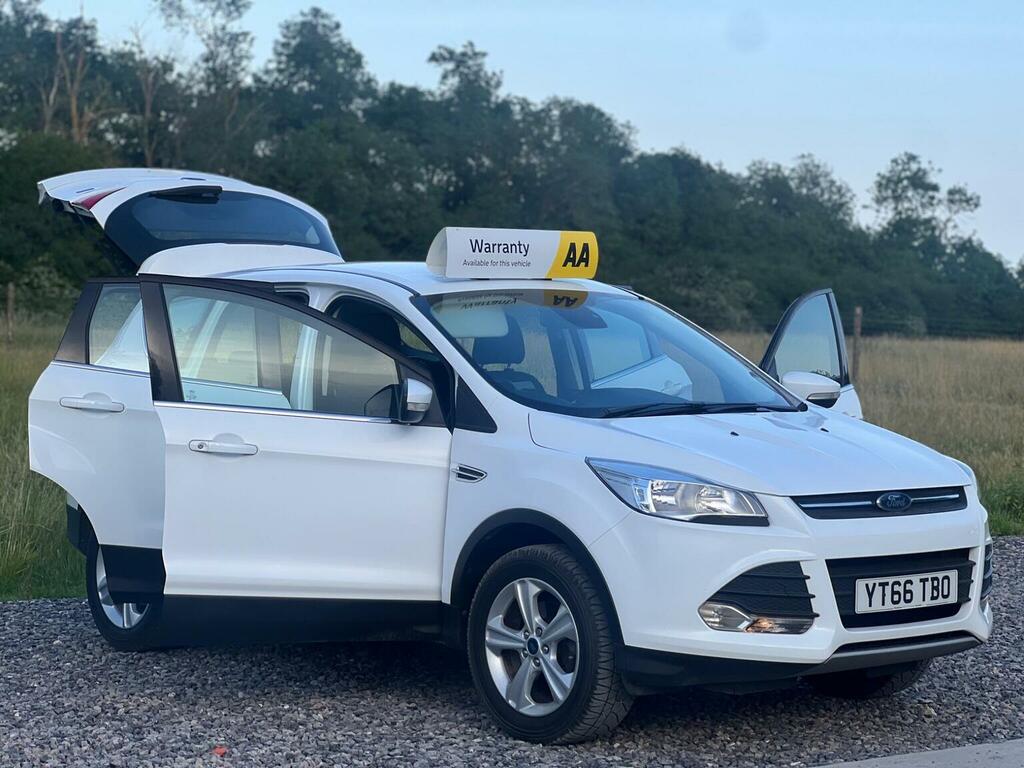 Ford Kuga Suv 1.5T Ecoboost Zetec 2Wd Euro 6 Ss 2016 White #4