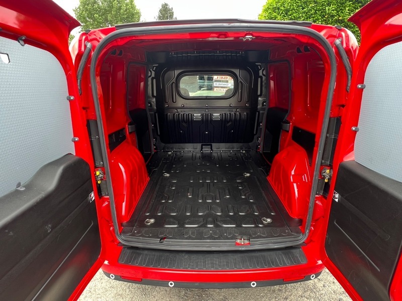 Fiat Doblo Black #10