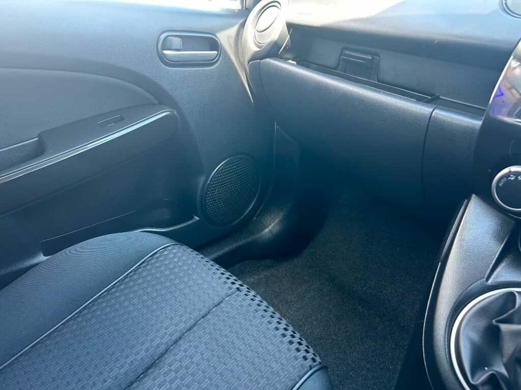 Mazda 2 1.3L Tamura Blue #10