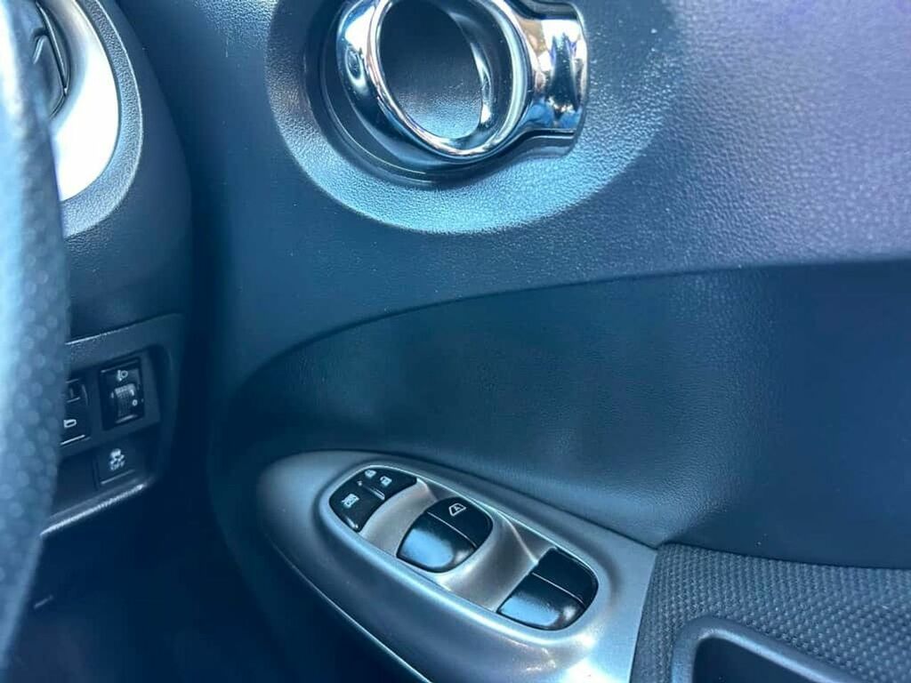 Nissan Juke Acenta Dig-t White #12