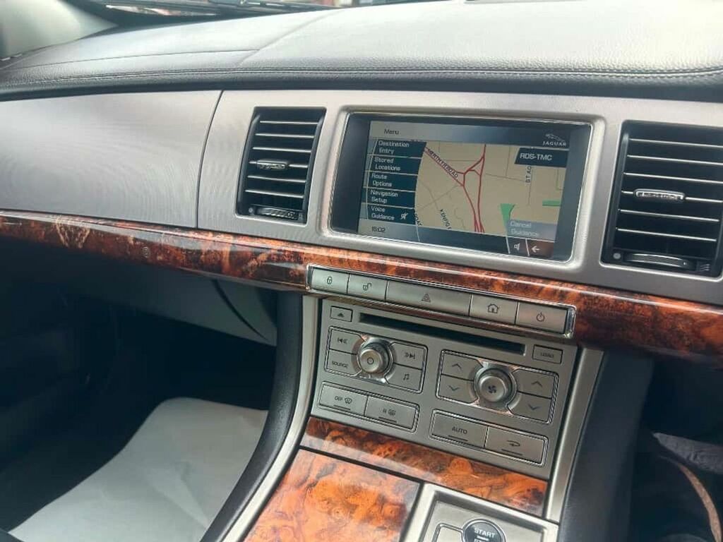 Jaguar XF 3.0D V6 Premium Luxury Blue #16