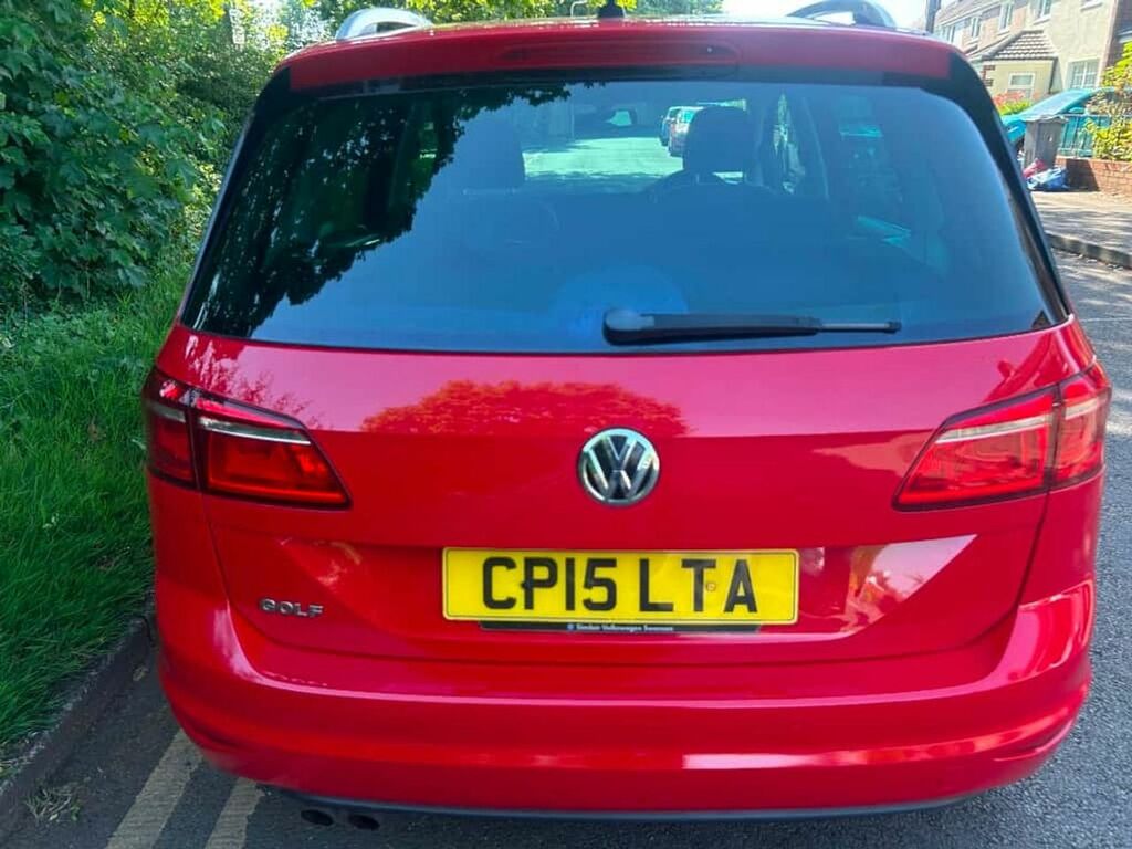 Volkswagen Golf SV Gt Tsi Red #3