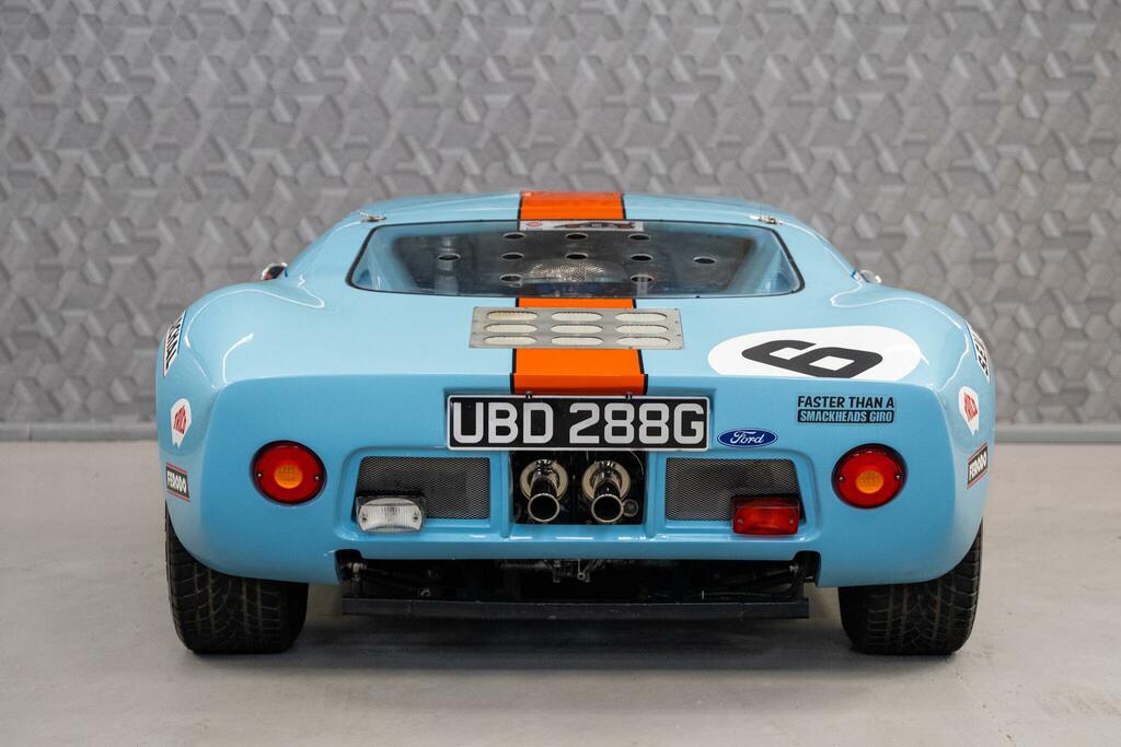 Ford GT   #4