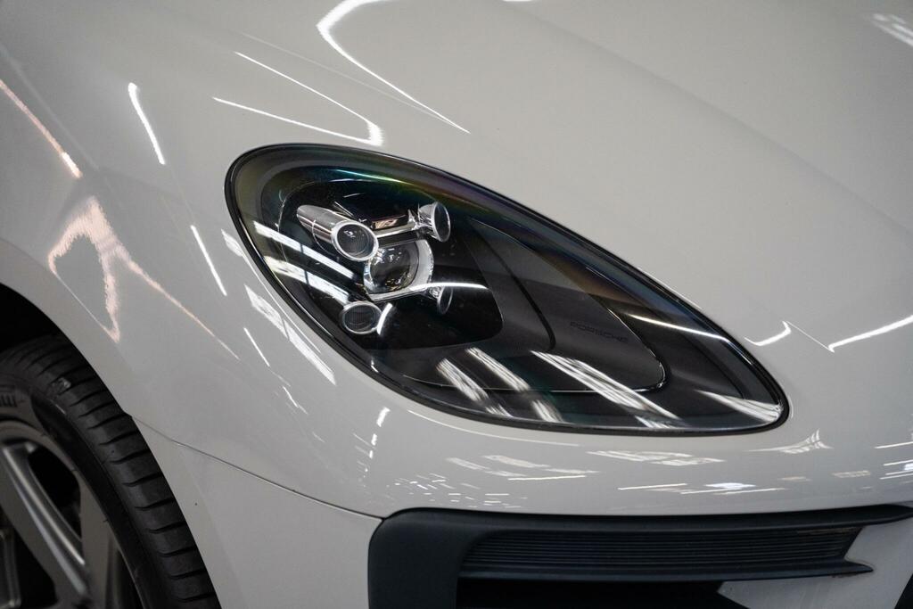 Porsche Macan T V6 S Red #9