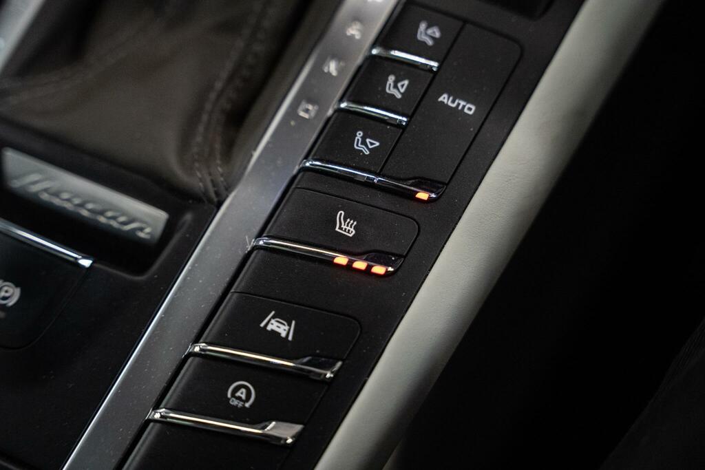 Porsche Macan T V6 S Red #48