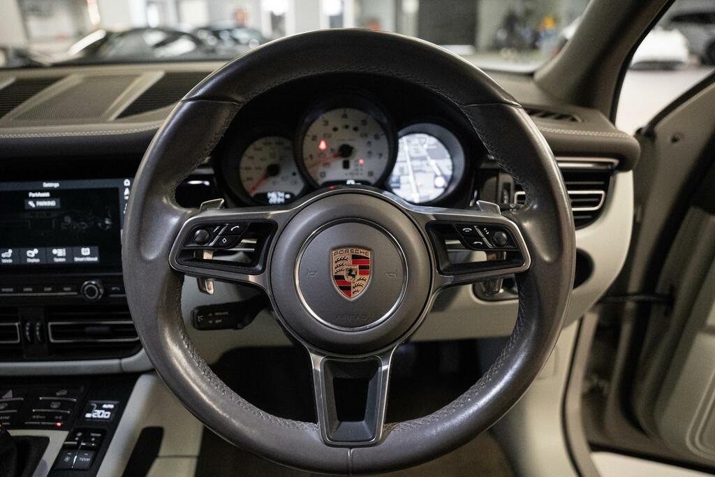 Porsche Macan T V6 S Red #45