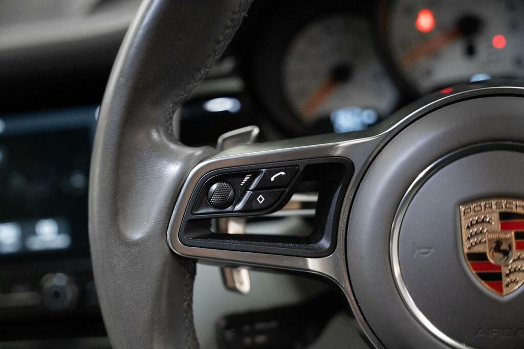 Porsche Macan T V6 S Red #46