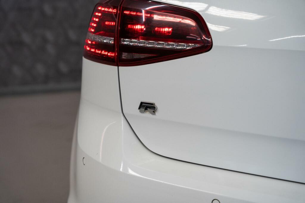 Volkswagen Golf Silver #38