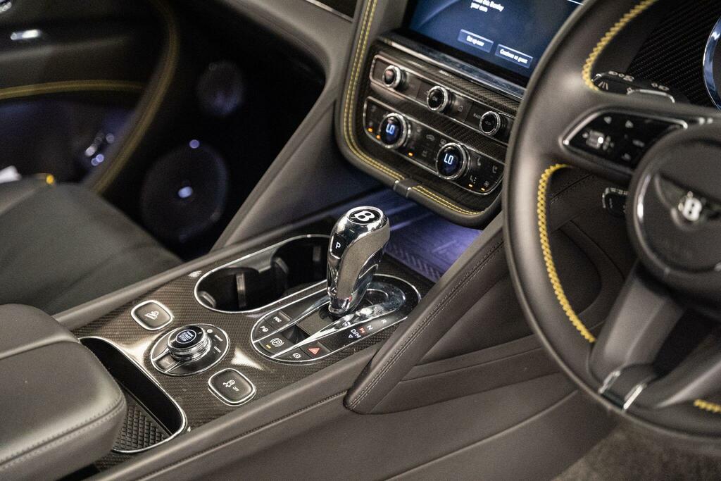 Bentley Bentayga Bentayga V6 Hybrid Green #19