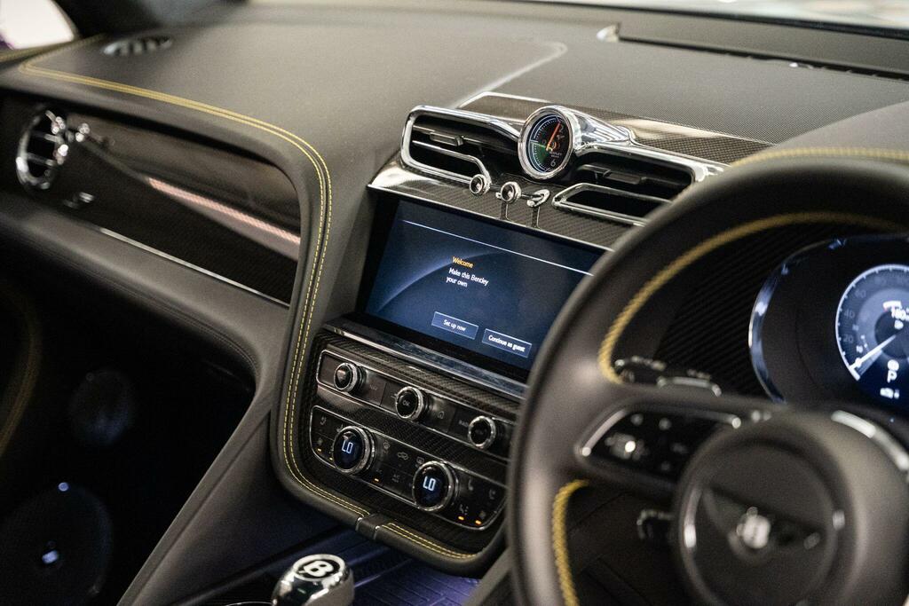 Bentley Bentayga Bentayga V6 Hybrid Green #20